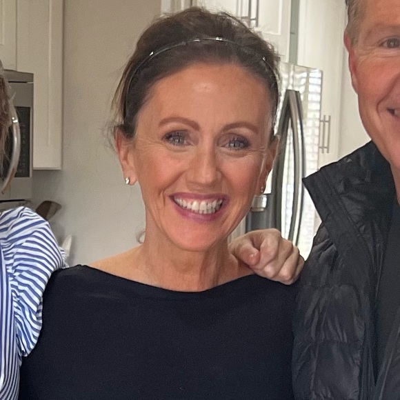 Meet your Posher, Gina - Picture 2 of 2